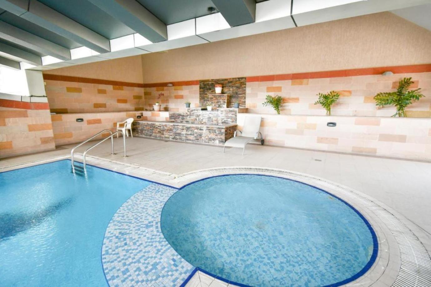 Appartamento Globalstay. Scala Tower Retreat With Free Parking *
